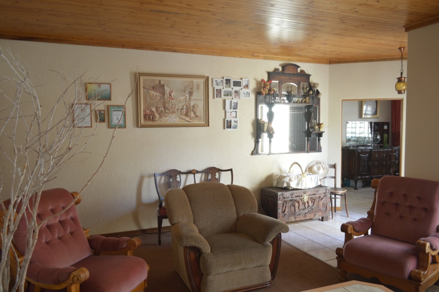 3 Bedroom Property for Sale in Flamwood North West